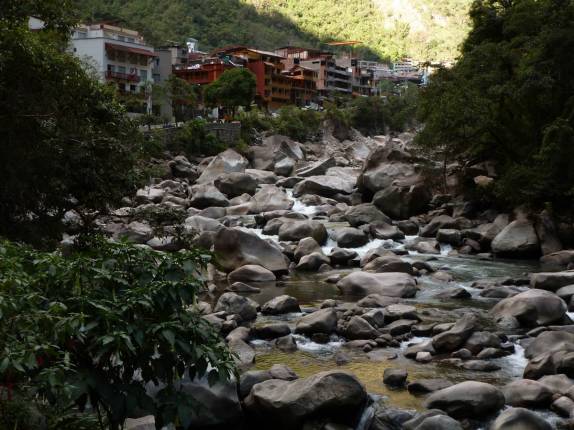 A bela paisagem de Aguas Calientes, no Peru